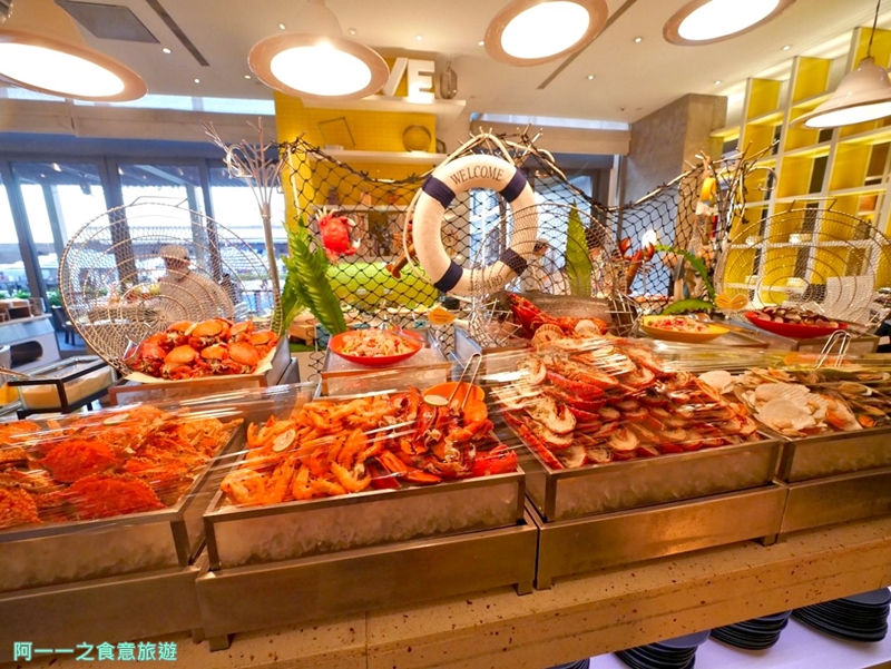 taiwan w kitchen table seafood buffet
