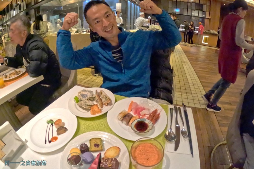 台北美福大飯店彩匯自助餐廳.松葉蟹吃到飽.生蠔.甜點