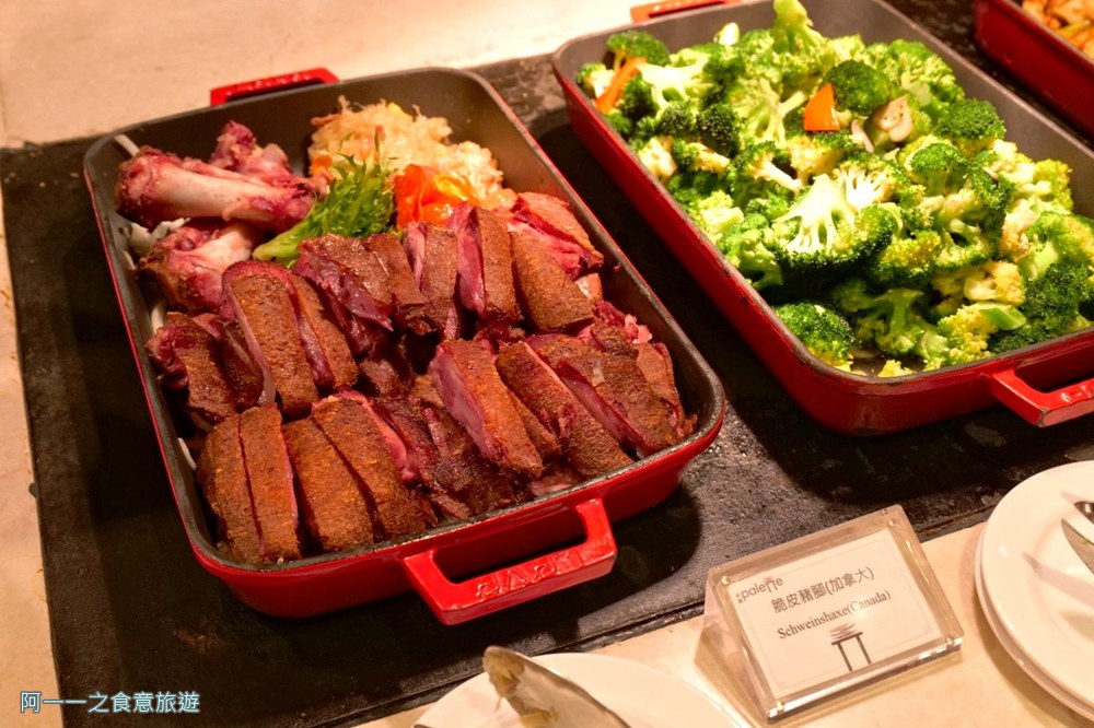 台北美福大飯店彩匯自助餐廳 豬腳吃到飽