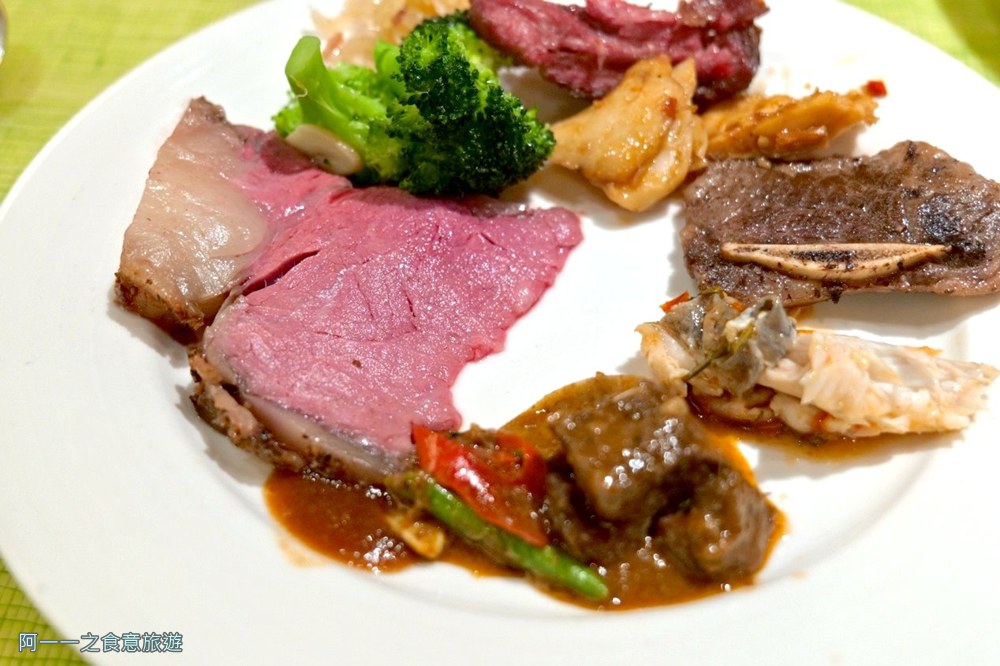 台北美福大飯店彩匯自助餐廳 牛排吃到飽