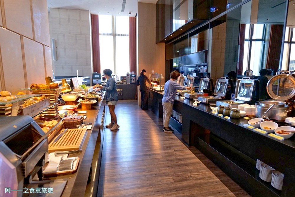 H2O.水京棧.高雄泳池飯店.景觀飯店.早餐吃到飽