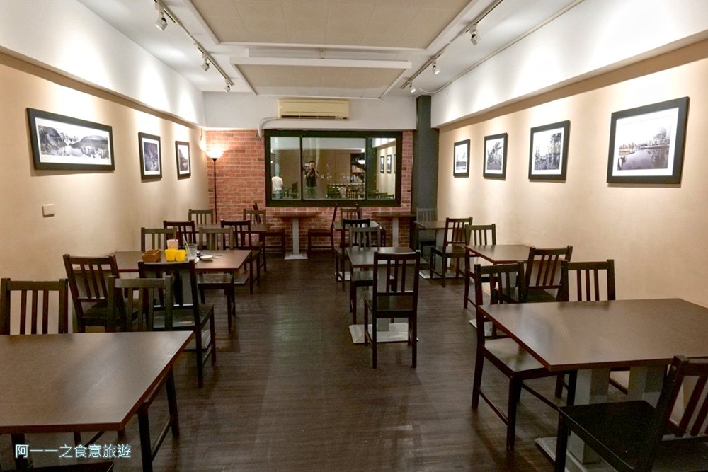耶魯小鎮.高雄加拿大菜.三多商圈美食餐廳