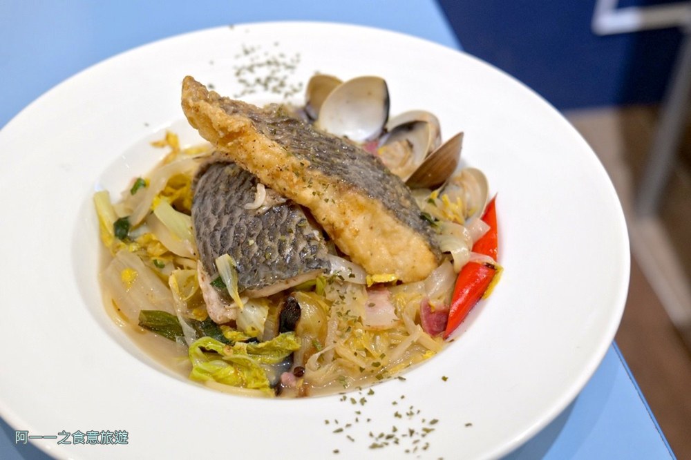 沙灘小酒館.墾丁船帆食美食.義大利麵