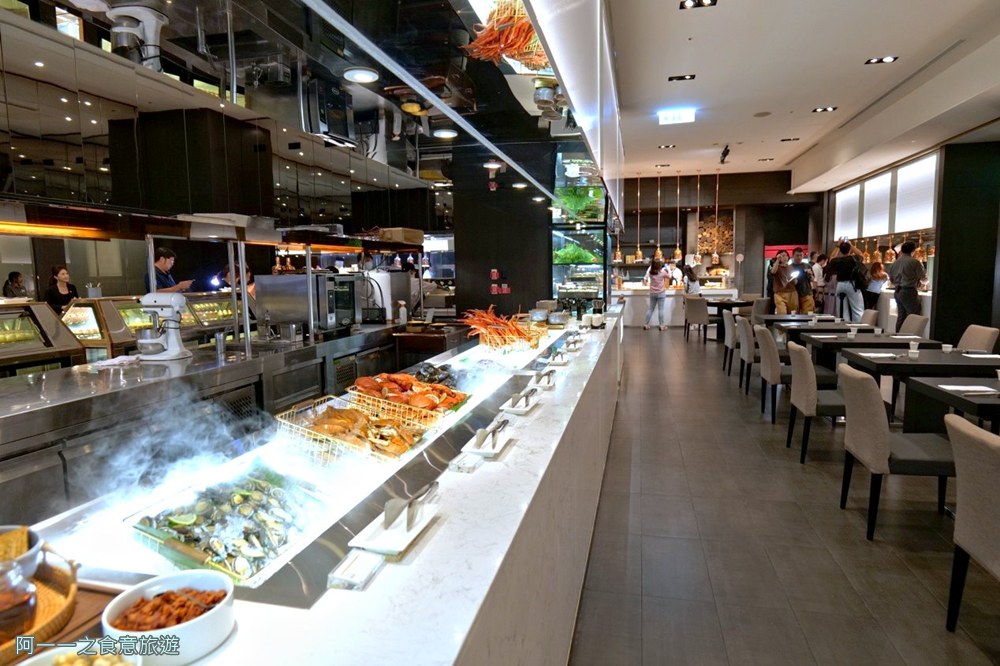 寒舍艾美酒店探索廚房.台北龍蝦吃到飽.帝王蟹.海鮮