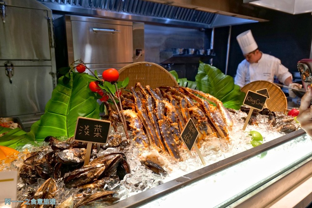 寒舍艾美酒店探索廚房.台北龍蝦吃到飽.帝王蟹.海鮮