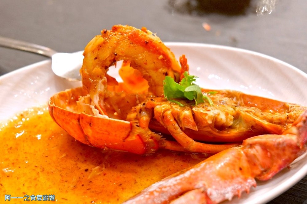 寒舍艾美酒店探索廚房.台北龍蝦吃到飽.帝王蟹.海鮮