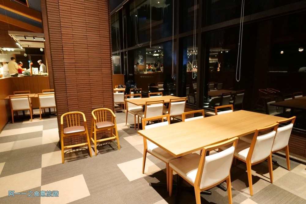 星野TOMAMU渡假村.Buffet.Dining.hal.螃蟹海鮮吃到飽