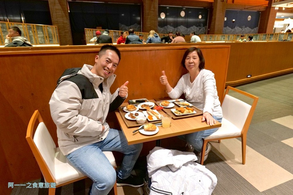 星野TOMAMU渡假村.Buffet.Dining.hal.螃蟹海鮮吃到飽