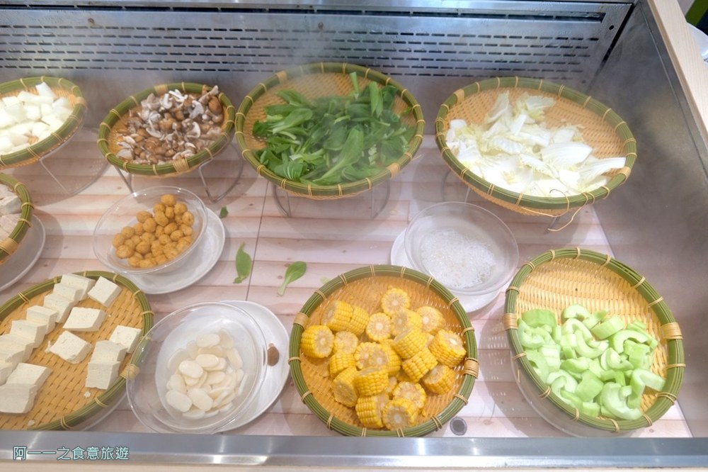 涮乃葉統一時代市府店.台北信義區火鍋吃到飽