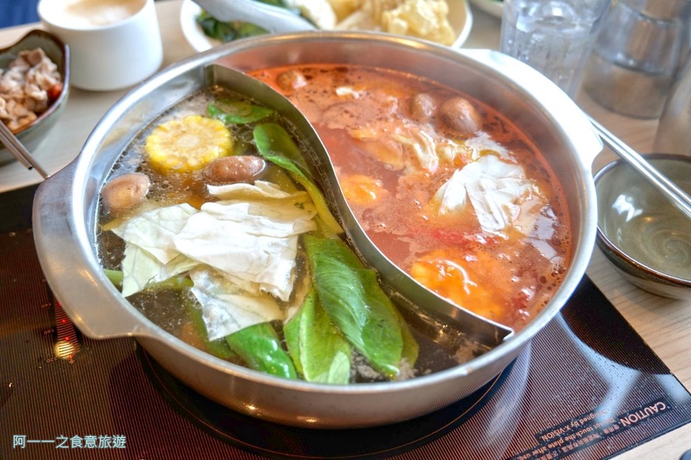 涮乃葉統一時代市府店.台北信義區火鍋吃到飽
