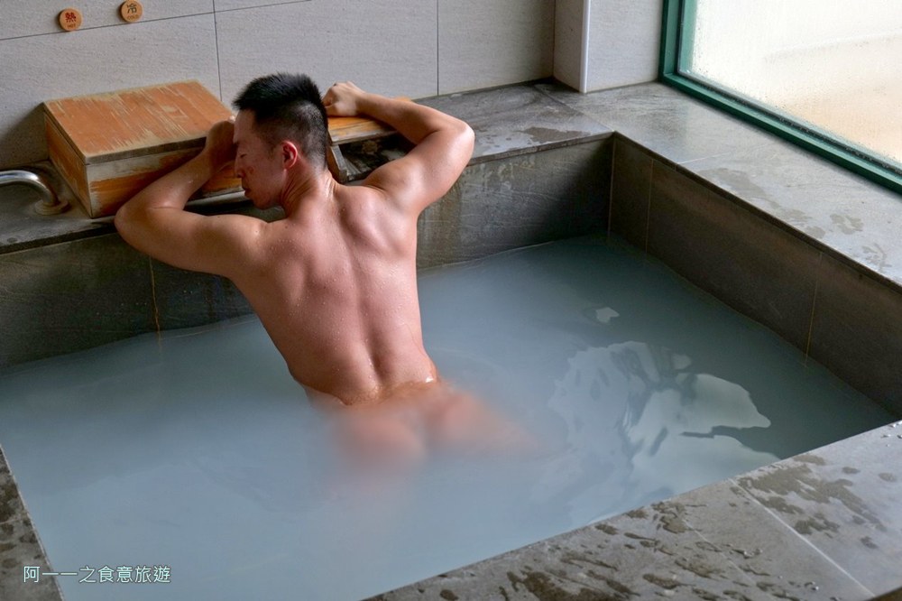 陽明溫泉渡假村.菁山遊憩區.泡湯.一泊二食