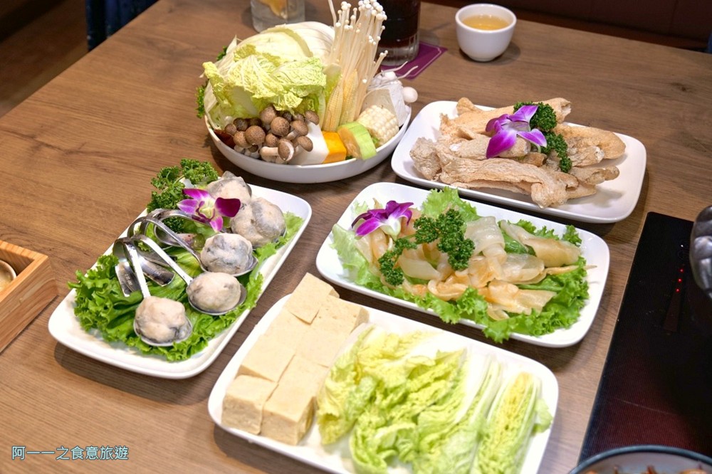 君曜雞湯.火鍋.台北101站美食.聚餐.尾牙