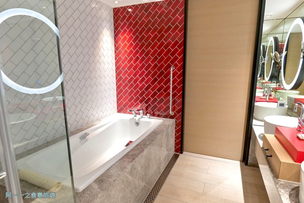 台北大直英迪格酒店.精緻套房