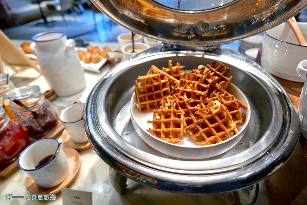 台北大直英迪格酒店.精緻套房.早餐吃到飽