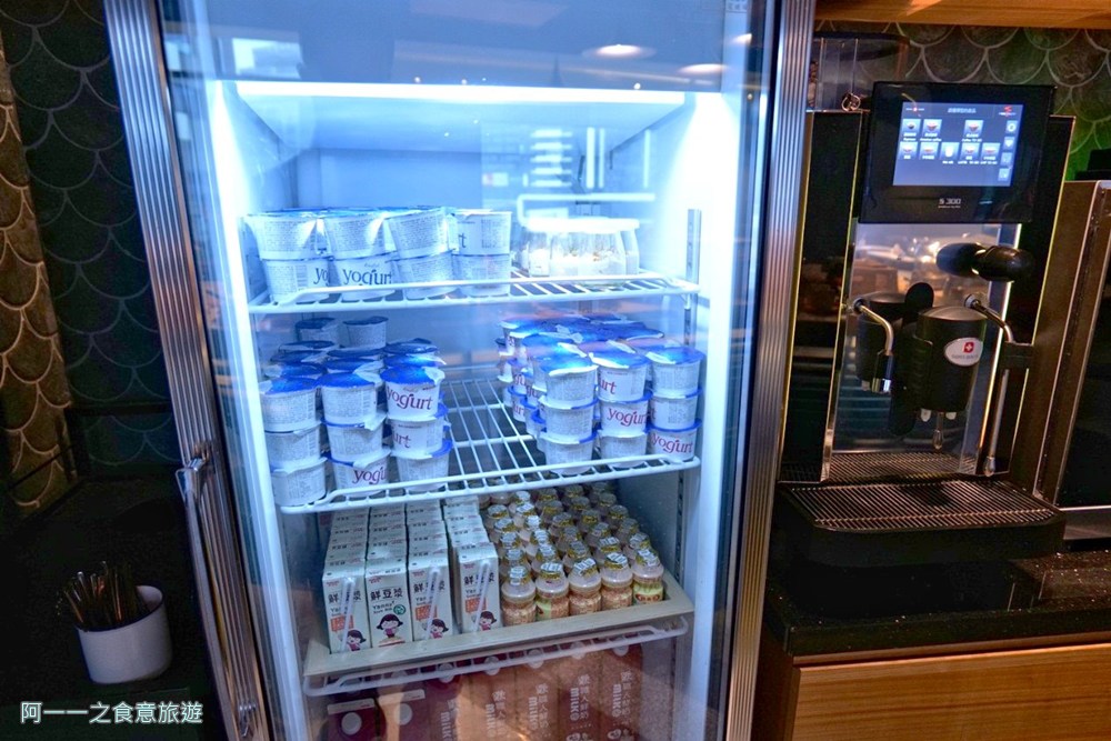 台北大直英迪格酒店.精緻套房.早餐吃到飽