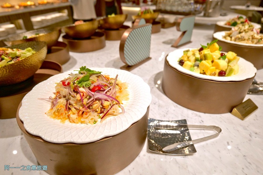 朵頤牛排台北新光站前店.台北車站吃到飽.牛排.龍蝦.聚餐