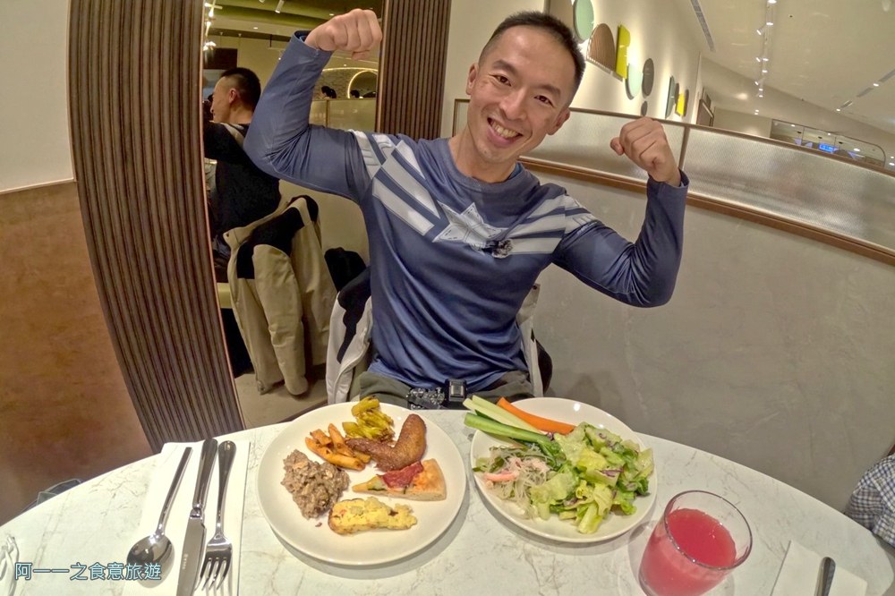 朵頤牛排台北新光站前店.台北車站吃到飽.牛排.龍蝦.聚餐