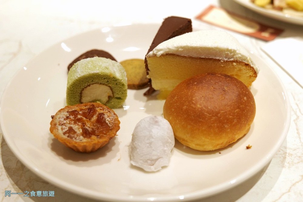 朵頤牛排台北新光站前店.台北車站吃到飽.甜點