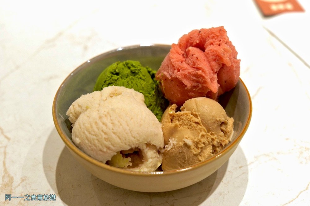 朵頤牛排台北新光站前店.台北車站吃到飽.冰淇淋