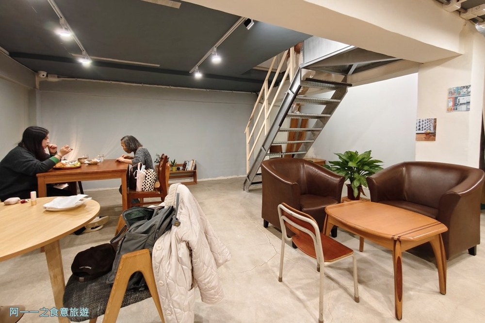 凹屋咖啡.士林站早午餐.咖啡廳.甜點下午茶