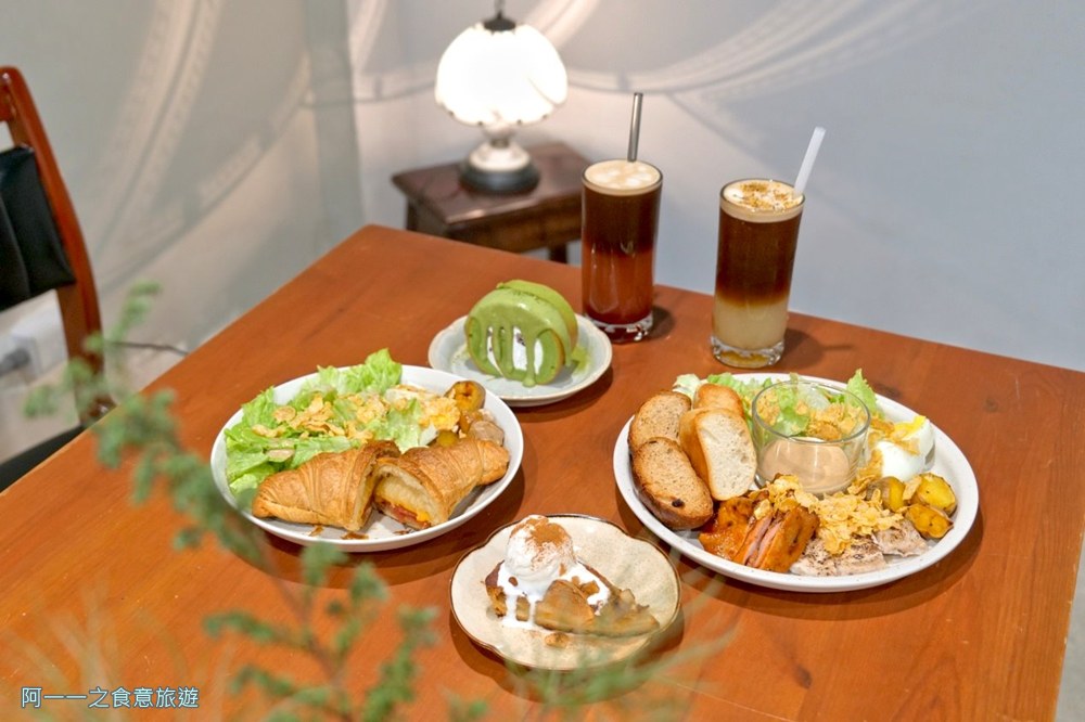 凹屋咖啡.士林站早午餐.咖啡廳.甜點下午茶