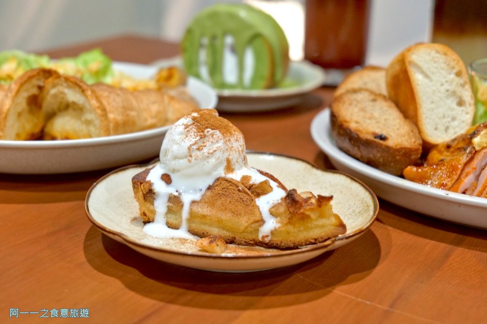 凹屋咖啡.士林站早午餐.咖啡廳.甜點下午茶