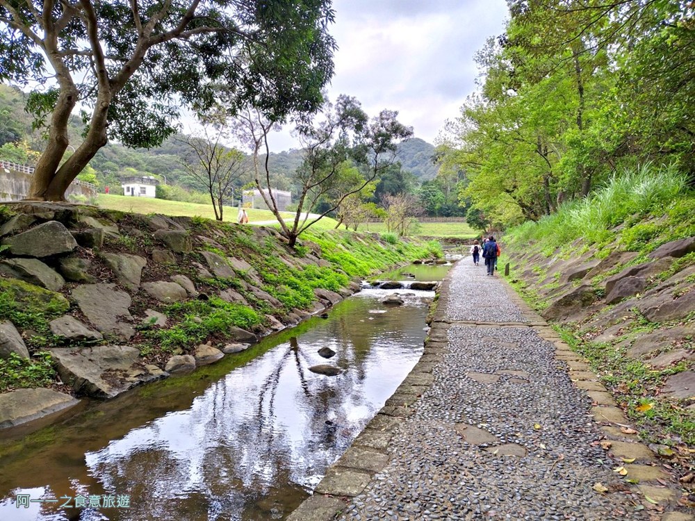 大溝溪親水步道.台北內湖秘境.花海