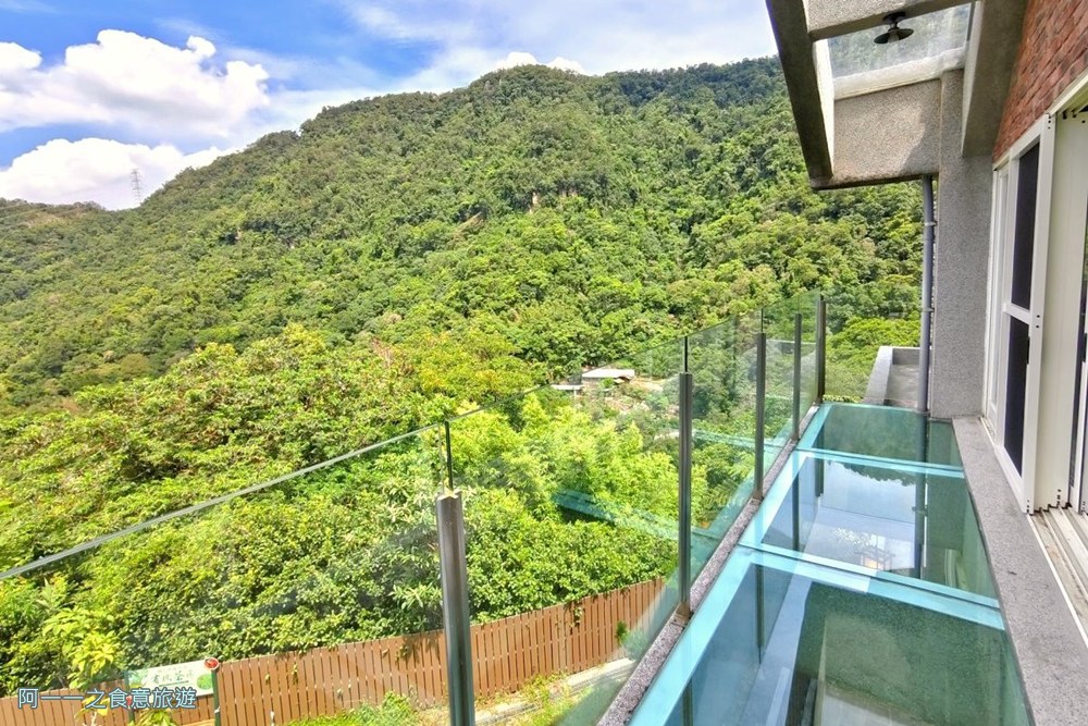 威叔茶莊.木柵貓空景觀餐廳.透明玻璃觀景台